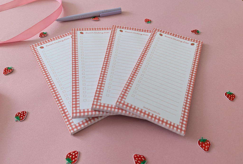 Red Berry Magnetic Note Pad - To Do List